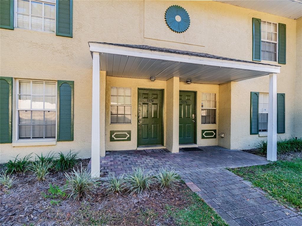 5174 SUNRIDGE PALMS DRIVE UNIT 5174 TAMPA, FL 33617