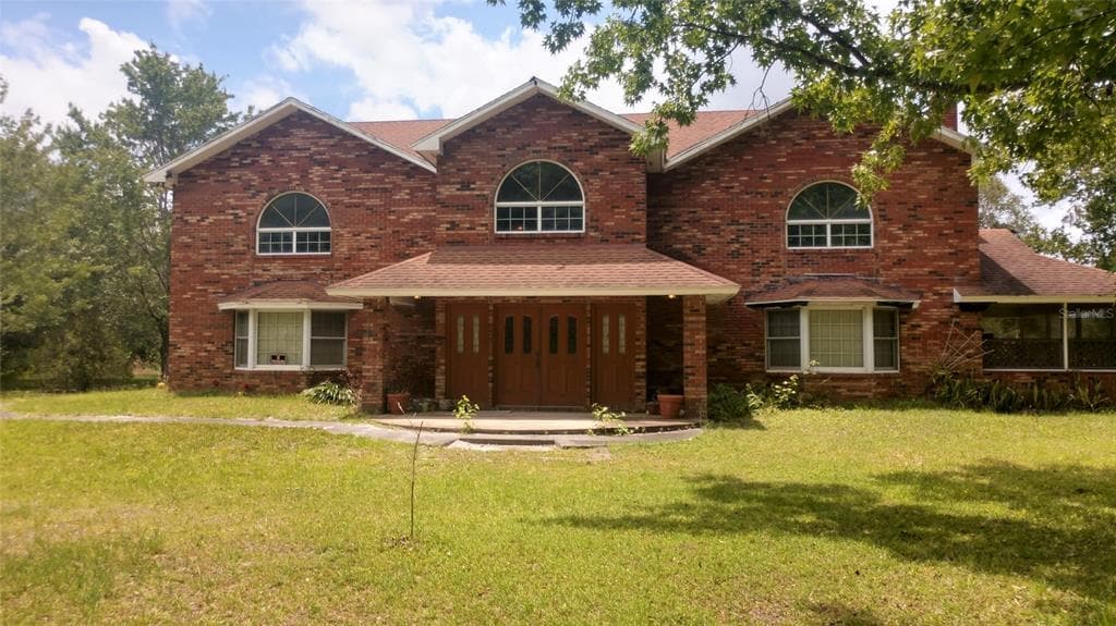 1899 SPRUCE CREEK CIRCLE N PORT ORANGE, FL 32128
