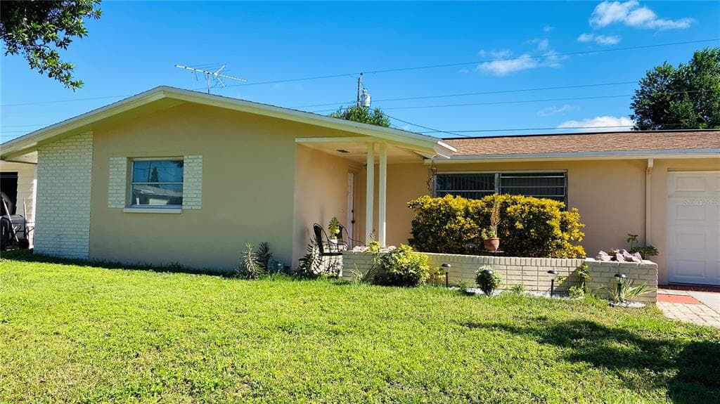 3402 CLYDESDALE DRIVE HOLIDAY, FL 34691