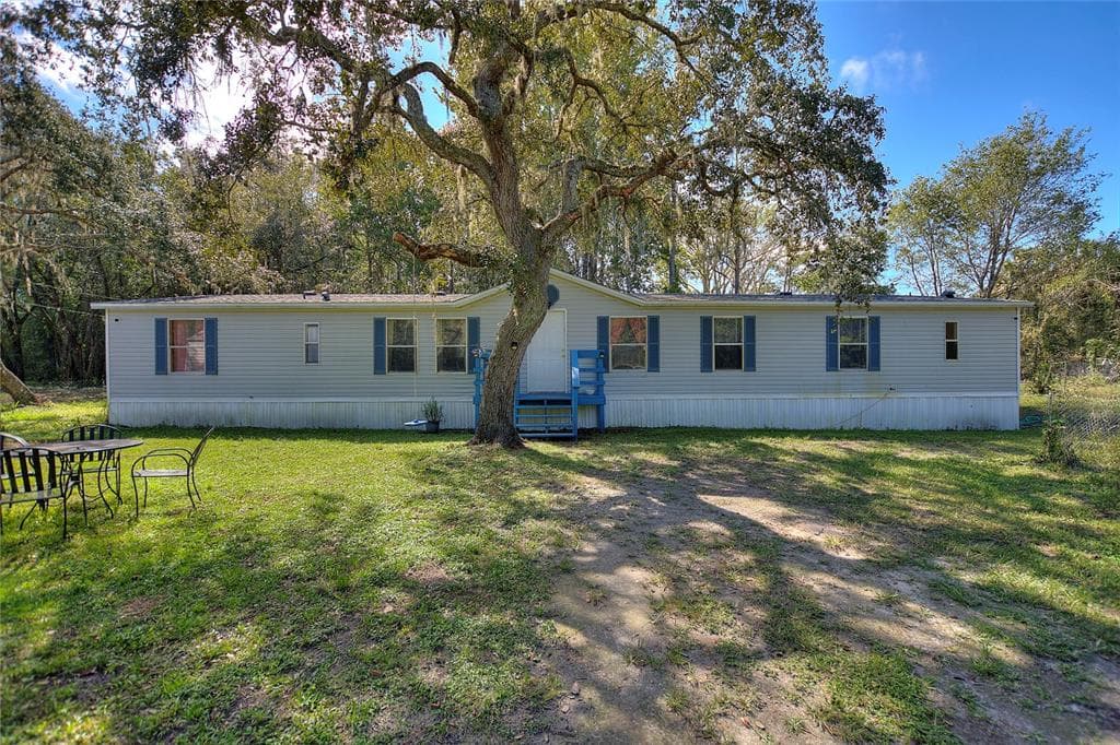 12314 DENADA AVENUE NEW PORT RICHEY, FL 34654