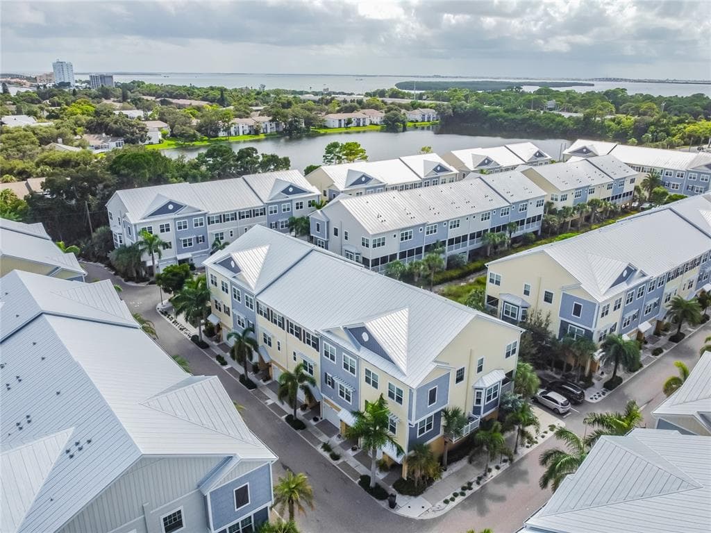6117 MARINA COVE WAY S UNIT 6 ST PETERSBURG, FL 33712