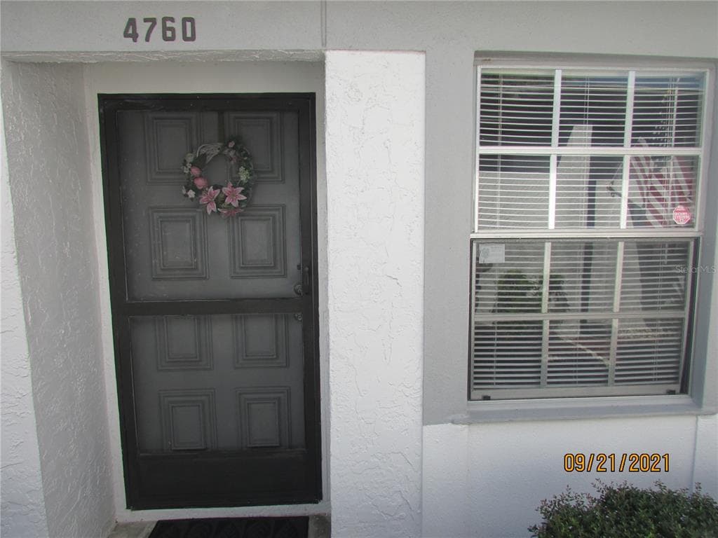 4760 LAKE VILLA DRIVE UNIT E CLEARWATER, FL 33762