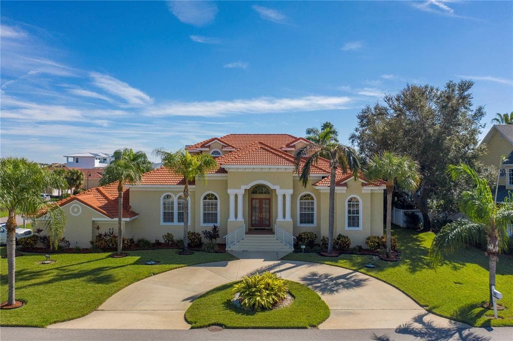 597 6TH AVENUE N TIERRA VERDE, FL 33715