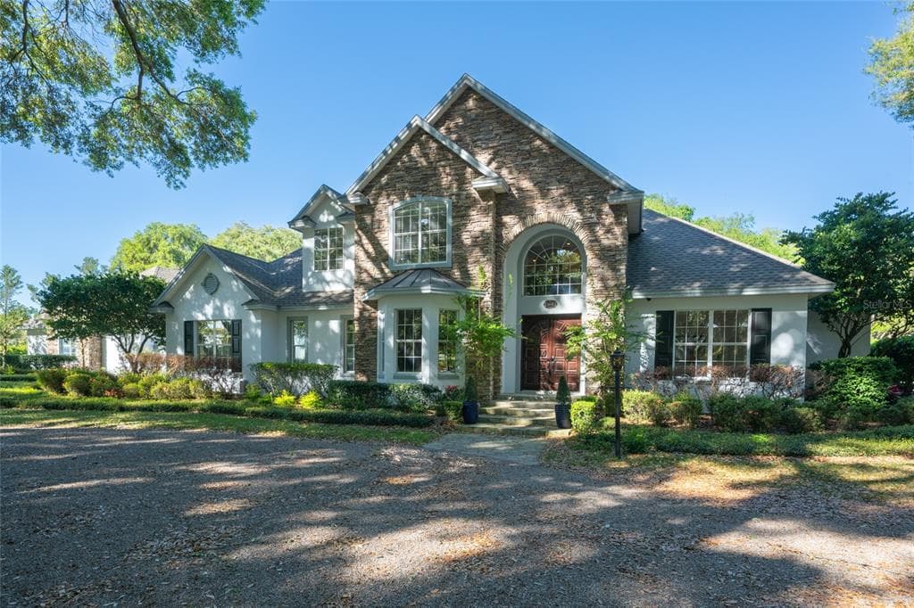 6400 BELLO ROBLE DRIVE AUBURNDALE, FL 33823