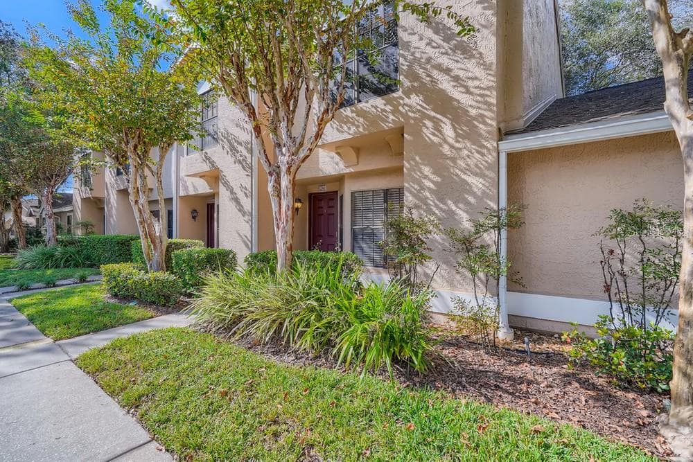 5100 BURCHETTE ROAD UNIT 1204 TAMPA, FL 33647