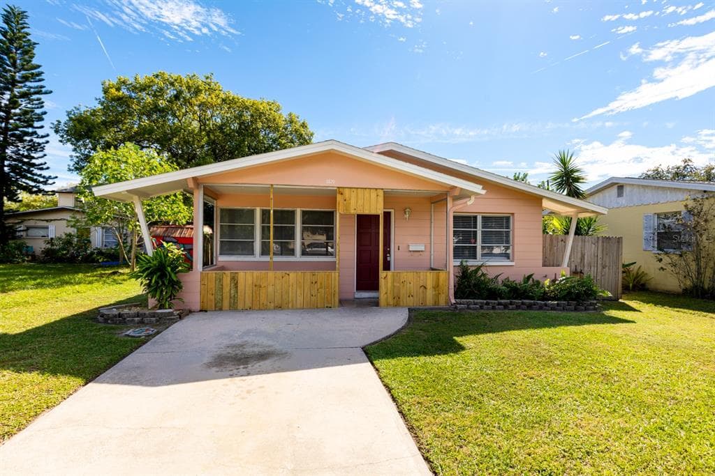 3820 DARTMOUTH AVENUE N ST PETERSBURG, FL 33713