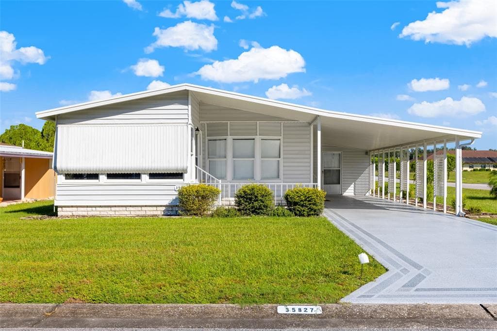 35827 VERDA DRIVE ZEPHYRHILLS, FL 33541
