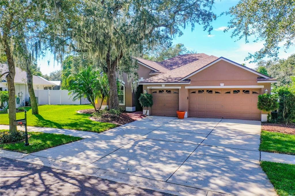 11127 BRIDGECREEK DRIVE RIVERVIEW, FL 33569