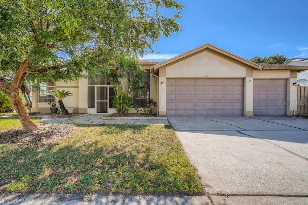 13031 PRESTWICK DRIVE RIVERVIEW, FL 33579