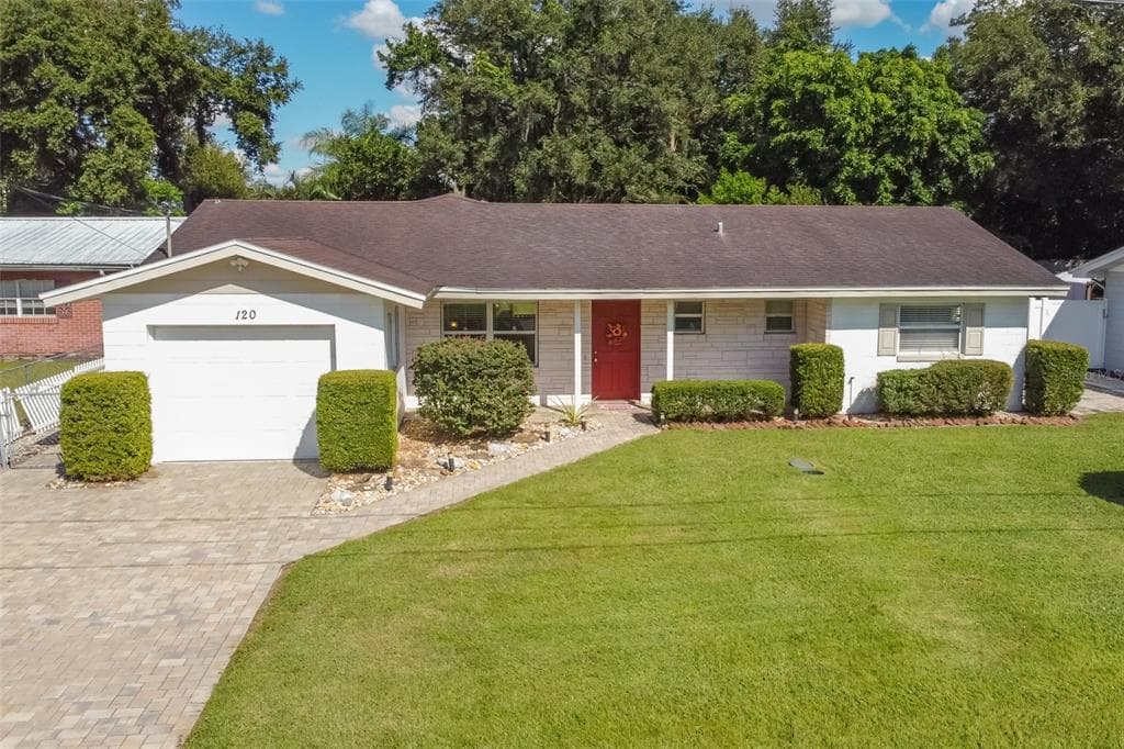 120 MILLER DRIVE WINTER HAVEN, FL 33884