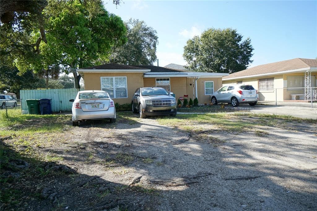 3102 W DOUGLAS STREET TAMPA, FL 33607