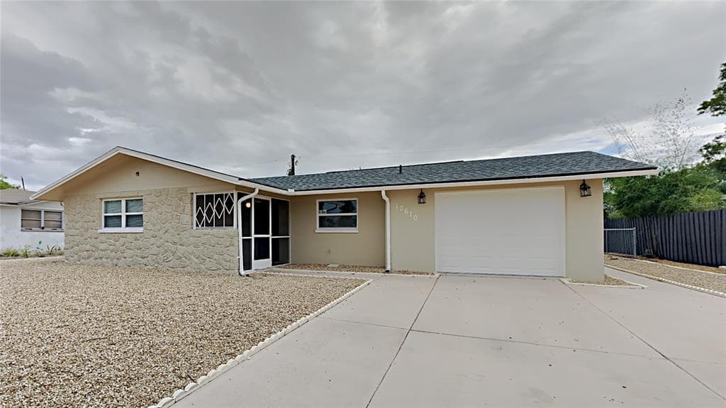 10610 HIBISCUS DRIVE PORT RICHEY, FL 34668