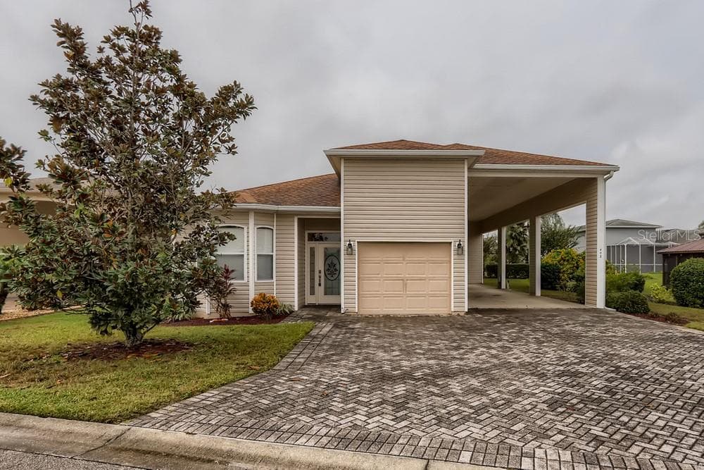 408 MOTORCOACH DRIVE S POLK CITY, FL 33868