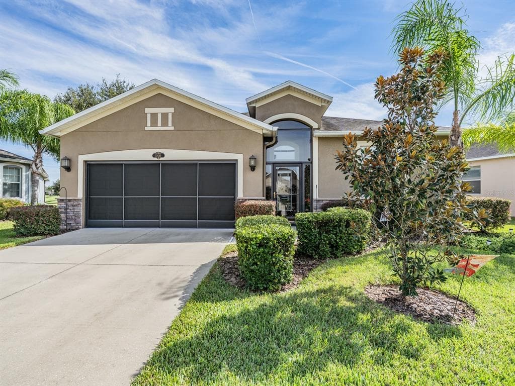 10049 SEMIAHMOO LOOP SAN ANTONIO, FL 33576