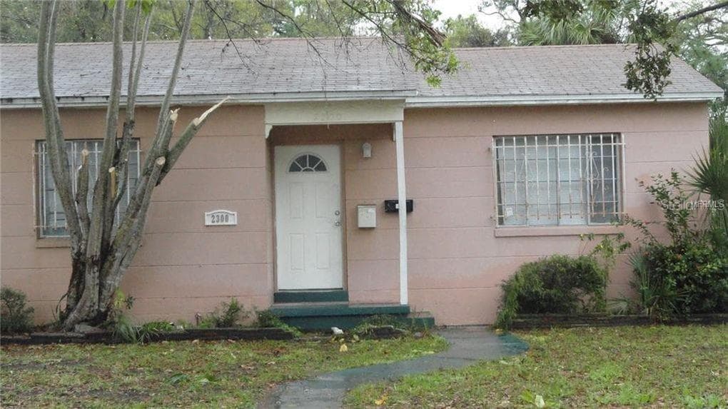 2300 GROVE STREET S ST PETERSBURG, FL 33705