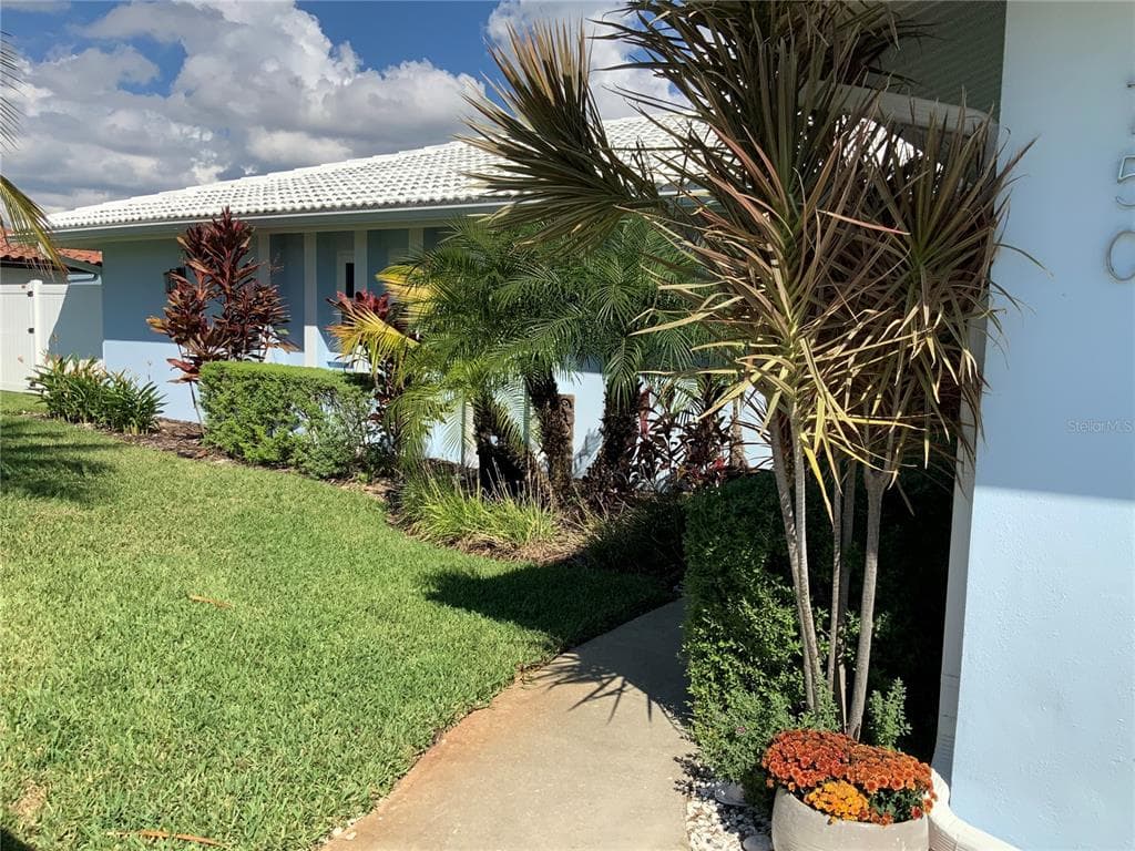 750 126TH AVENUE TREASURE ISLAND, FL 33706