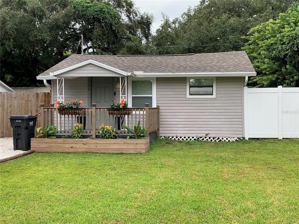 2706 60TH AVENUE N ST PETERSBURG, FL 33714
