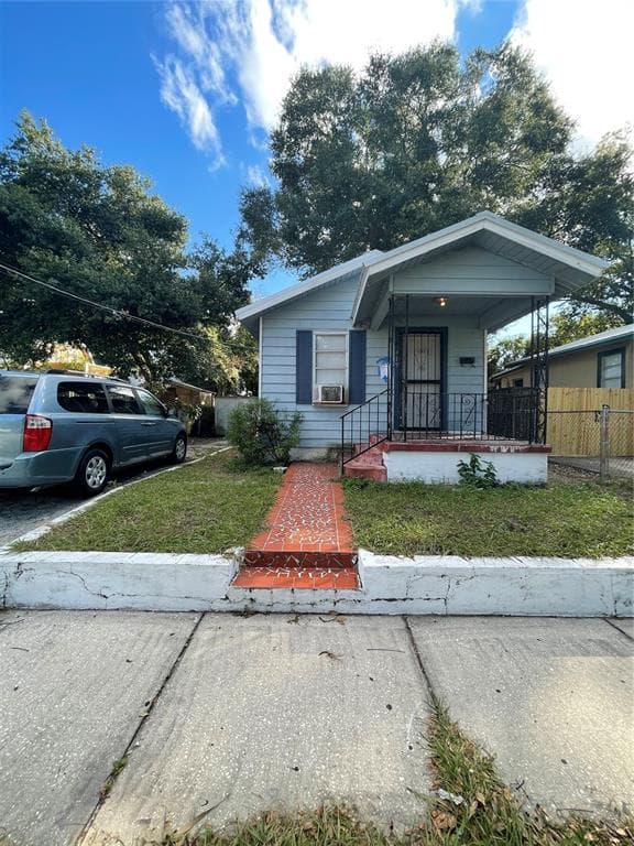 919 E 19TH AVENUE TAMPA, FL 33605