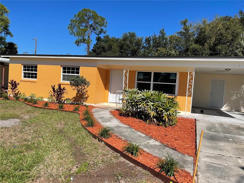 8101 W POWHATAN AVENUE TAMPA, FL 33615