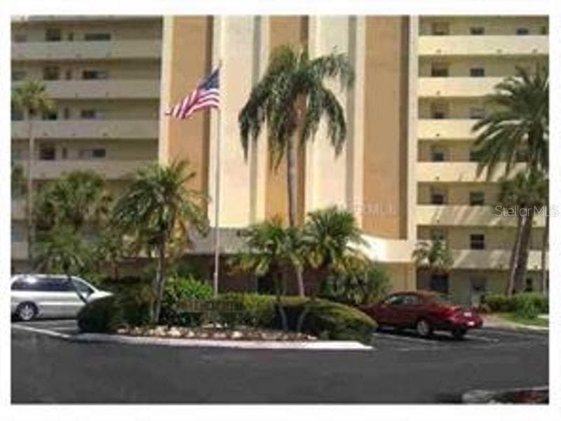 4775 COVE CIRCLE UNIT 205 ST PETERSBURG, FL 33708
