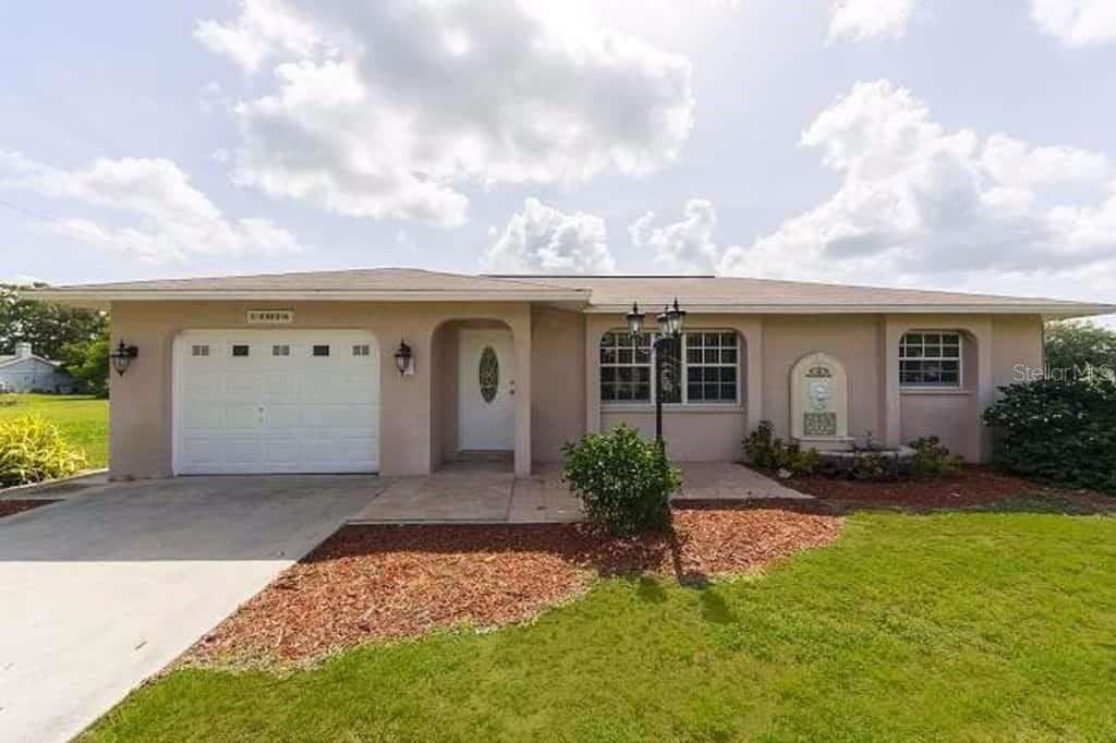 1018 SW 10TH PLACE CAPE CORAL, FL 33991