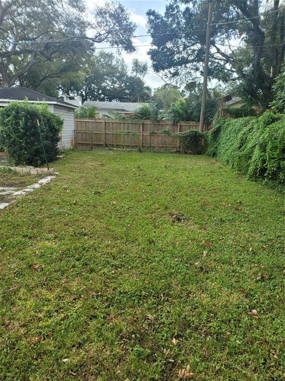 3616 W AZEELE STREET TAMPA, FL 33609