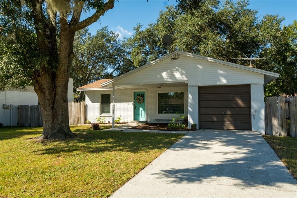 1413 EASTWOOD DRIVE LUTZ, FL 33549