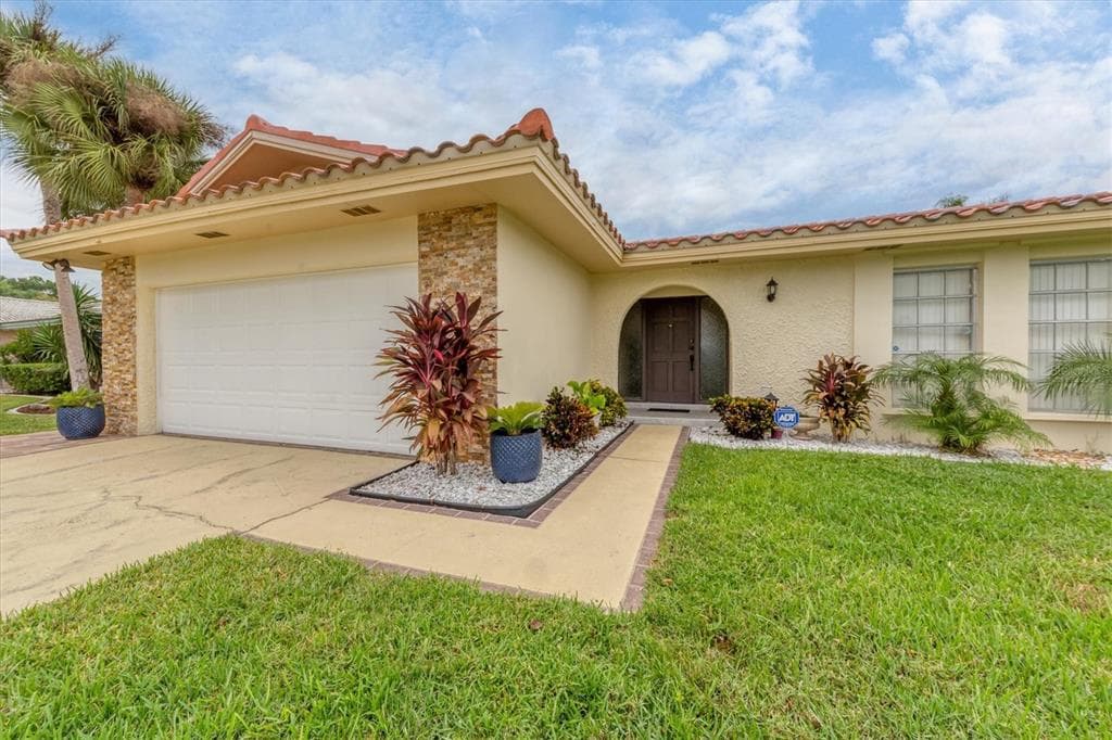 2152 WATERSIDE DRIVE CLEARWATER, FL 33764
