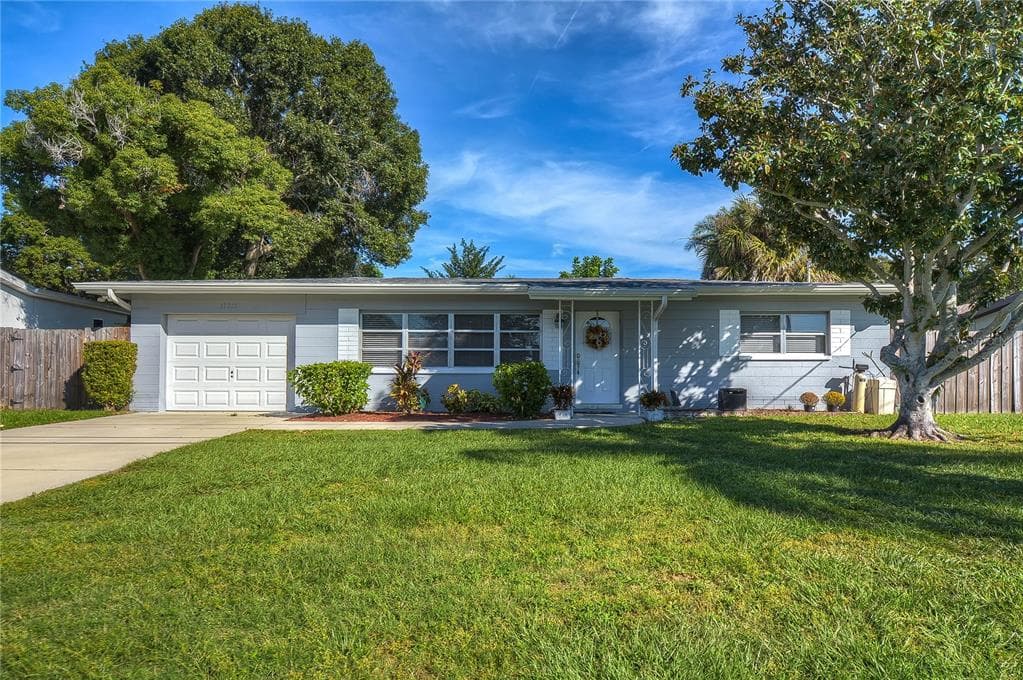 10851 TEMPLE TERRACE SEMINOLE, FL 33772