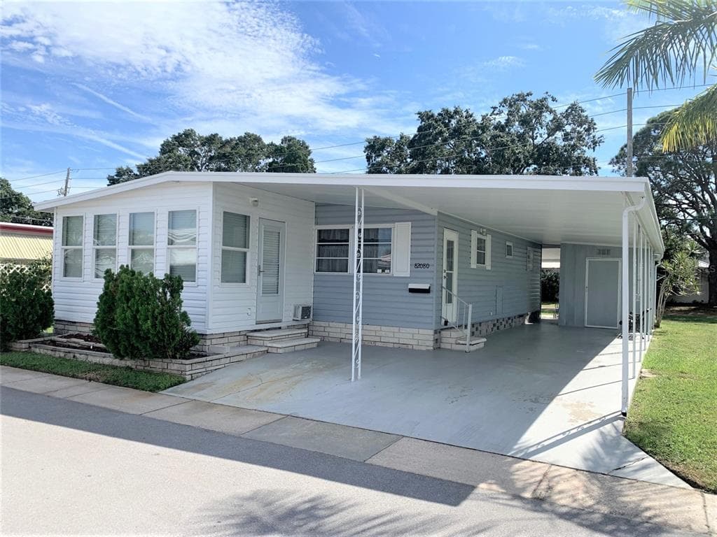 82080 1ST AVENUE N UNIT 80 PINELLAS PARK, FL 33781