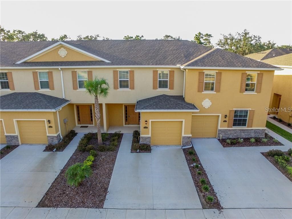 8420 PINE RIVER ROAD UNIT 8420 TAMPA, FL 33637