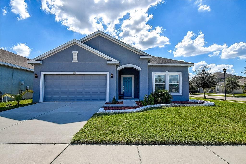 8101 BRICKLETON WOODS AVENUE GIBSONTON, FL 33534