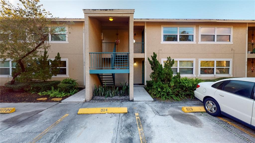 4810 S DAUPHIN AVENUE UNIT D23 TAMPA, FL 33611