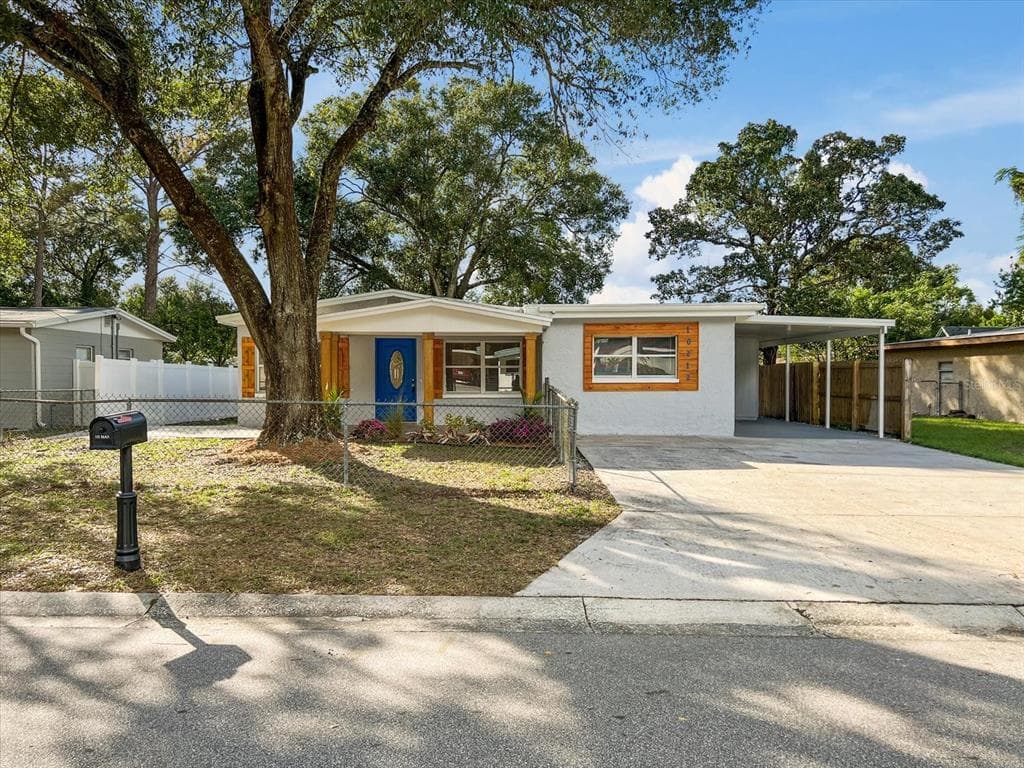 10212 LOLA STREET TAMPA, FL 33612