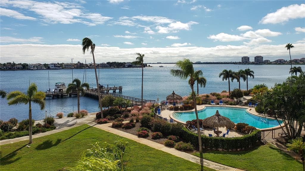 5108 BRITTANY DRIVE S UNIT 405 ST PETERSBURG, FL 33715