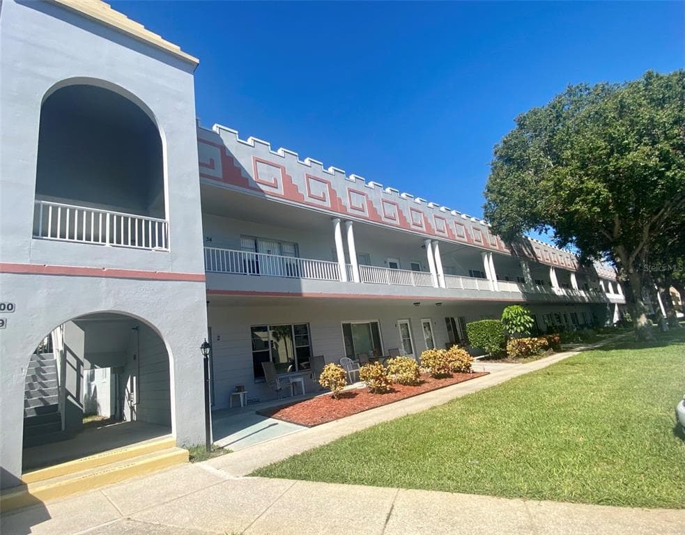 2100 WORLD PARKWAY BOULEVARD UNIT 54 CLEARWATER, FL 33763