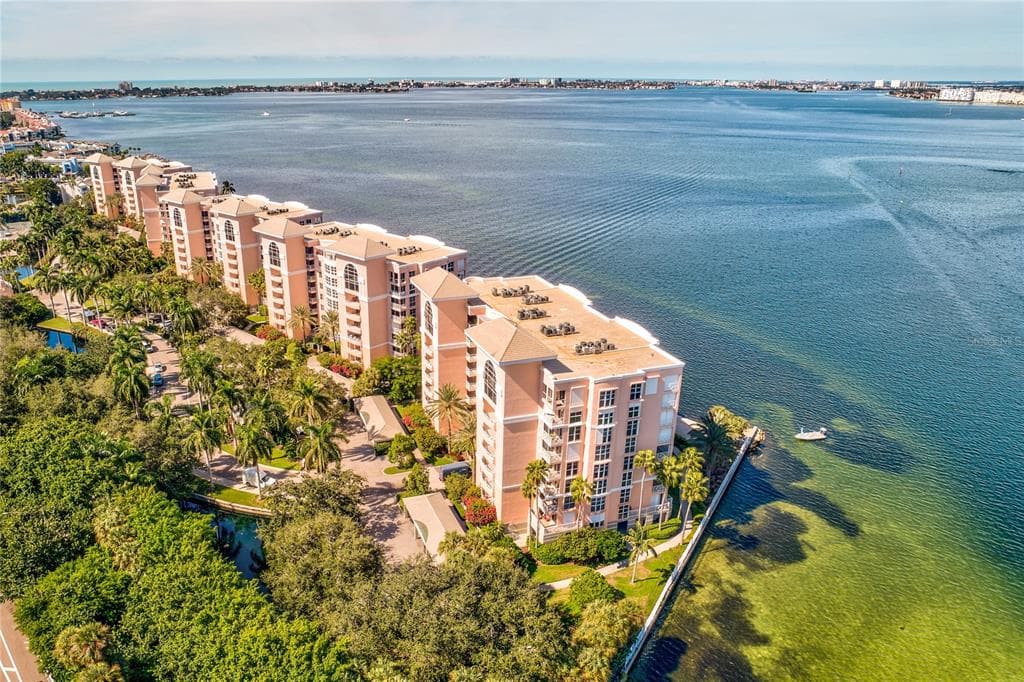 4973 BACOPA LANE S UNIT 802 ST PETERSBURG, FL 33715