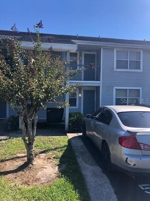 5003 TERRACE PALMS CIRCLE UNIT 101 TAMPA, FL 33617