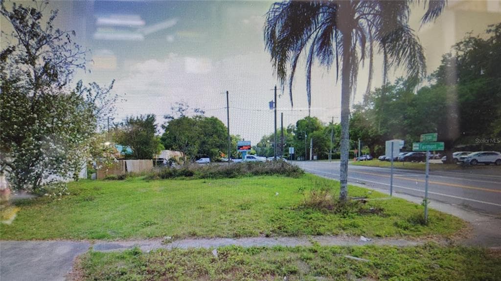 601 FAIRMONT DRIVE