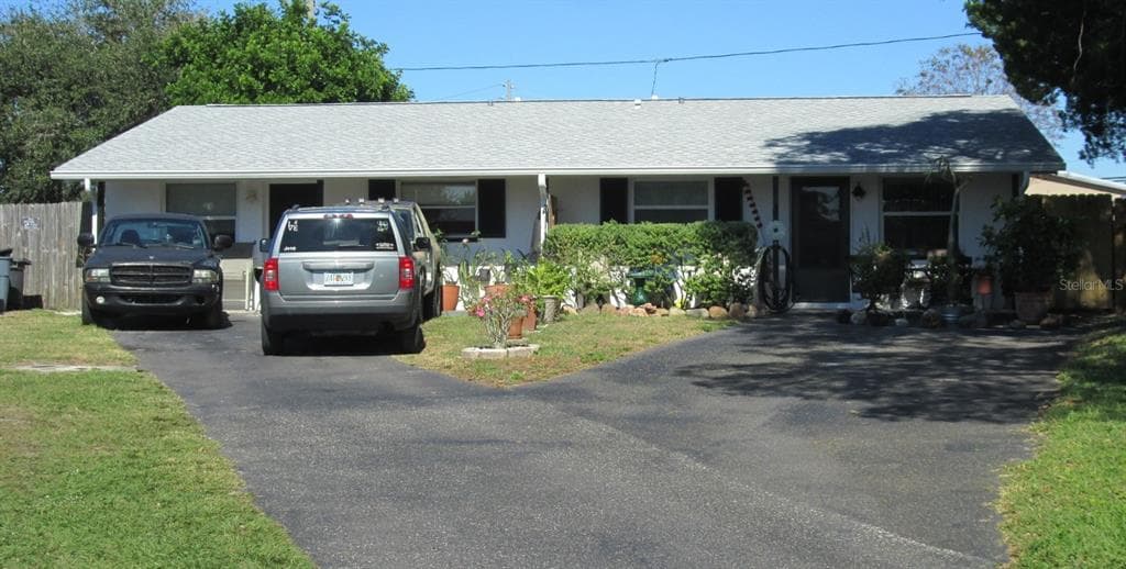 11591 117TH AVENUE SEMINOLE, FL 33778