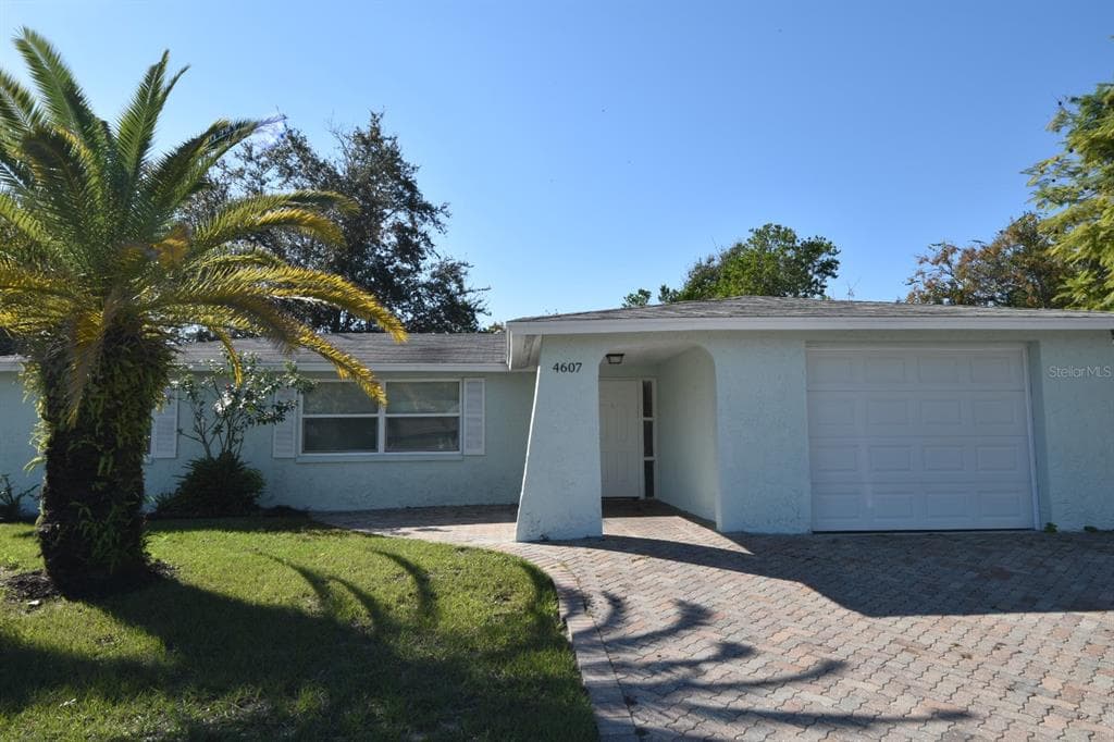 4607 BOWL STREET NEW PORT RICHEY, FL 34652