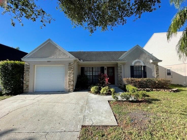 9715 LITTLE POND WAY TAMPA, FL 33647
