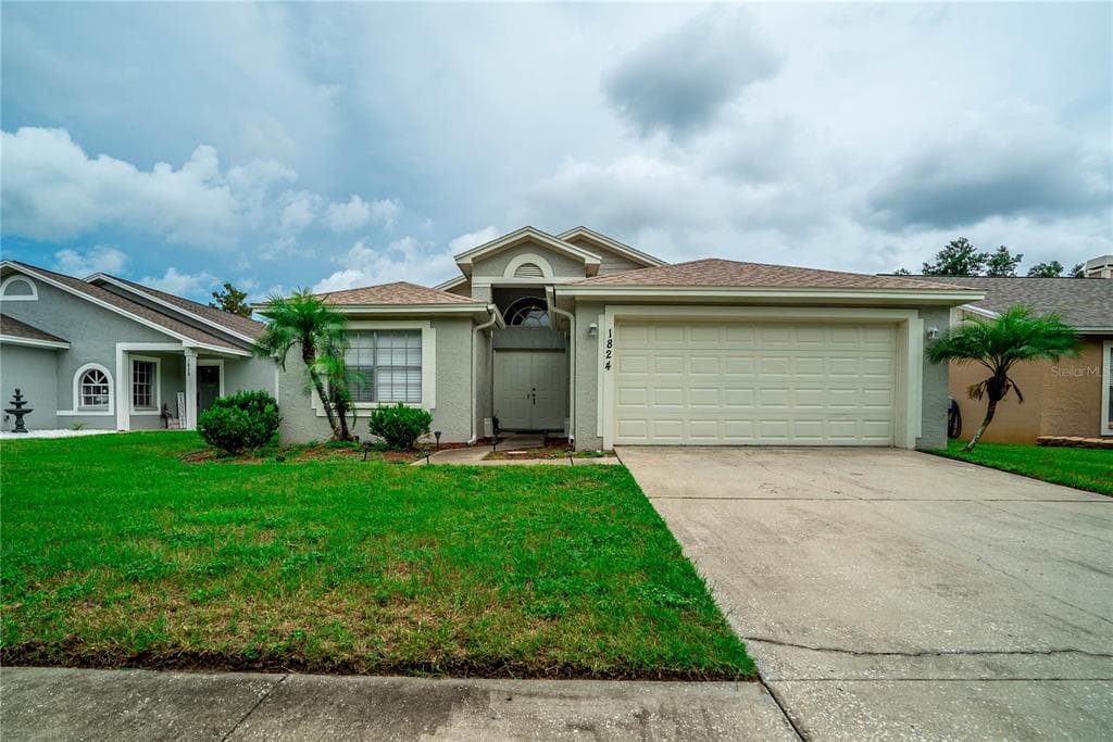 1824 TINSMITH CIRCLE LUTZ, FL 33559