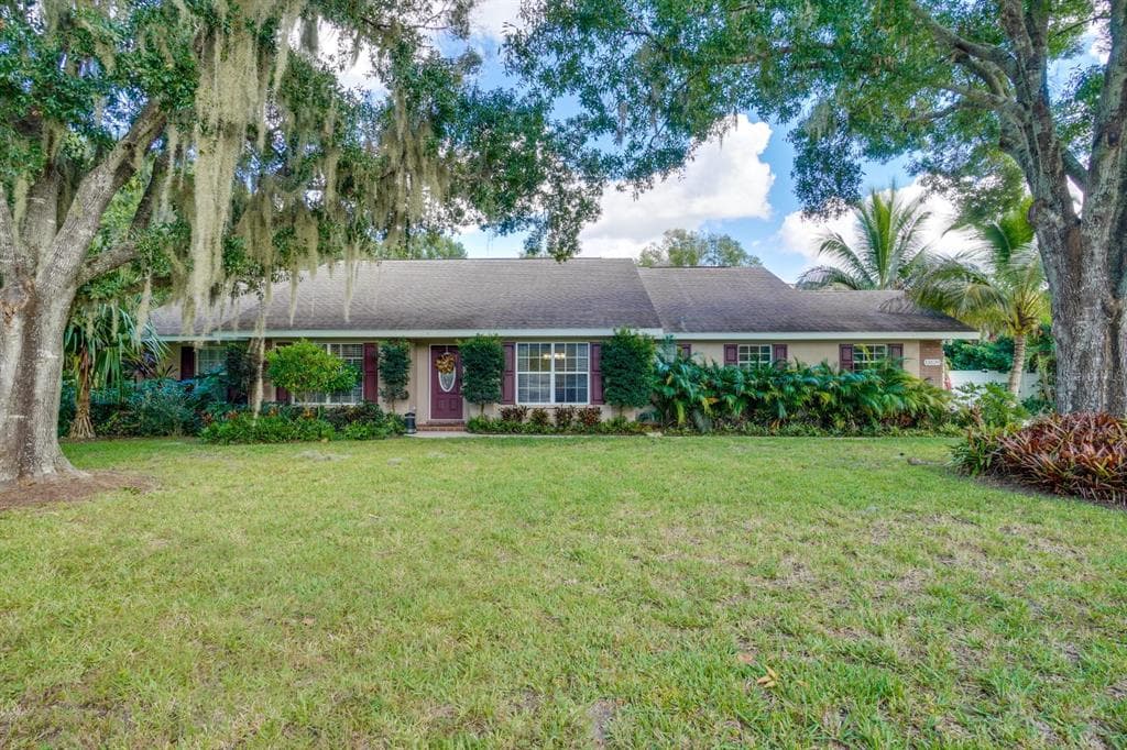 13529 3RD AVENUE NE BRADENTON, FL 34212