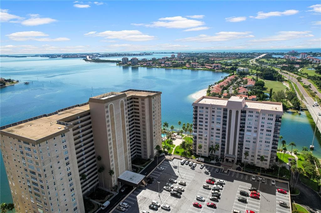 5200 BRITTANY DRIVE S UNIT 1201 ST PETERSBURG, FL 33715