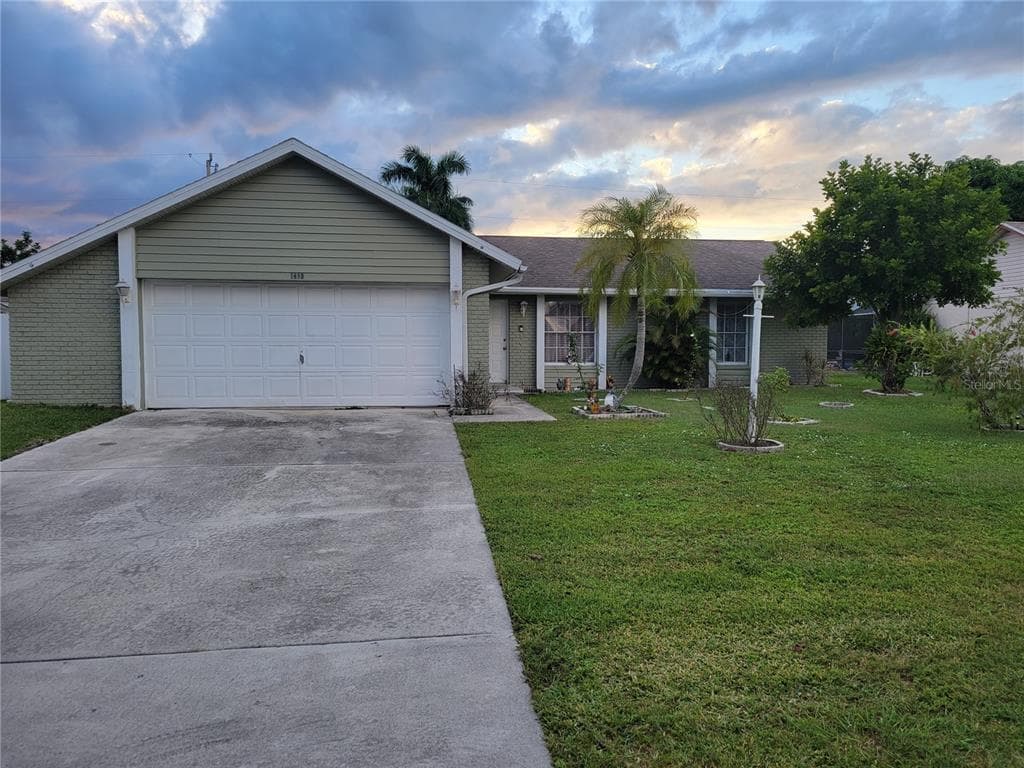 1610 COUNTRY CLUB BOULEVARD CAPE CORAL, FL 33990