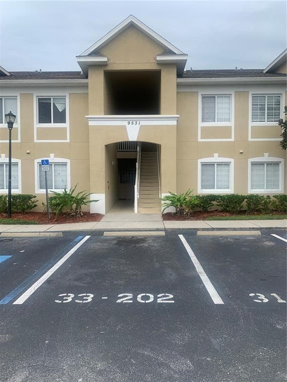 9531 NEWDALE WAY UNIT 202 RIVERVIEW, FL 33578