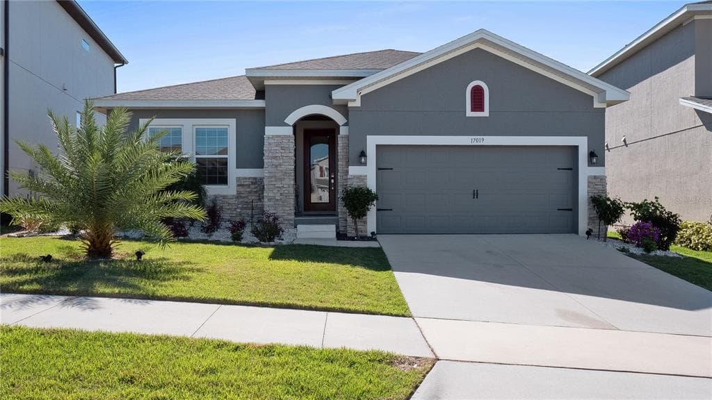 17019 CRESTMONT BOULEVARD CLERMONT, FL 34711