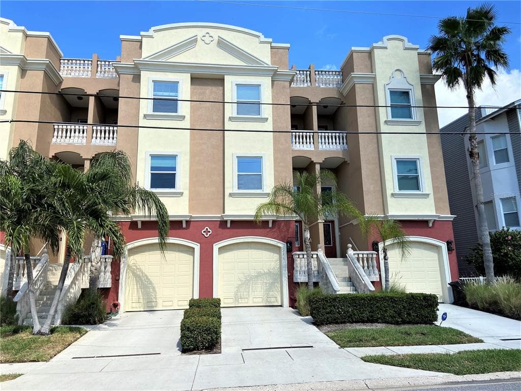 120 BRIGHTWATER DRIVE UNIT 5 CLEARWATER BEACH, FL 33767