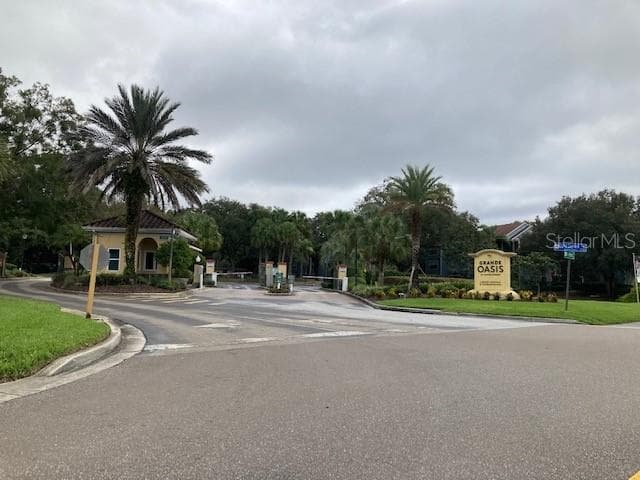 3541 TOBAGO LANE UNIT 304 TAMPA, FL 33614